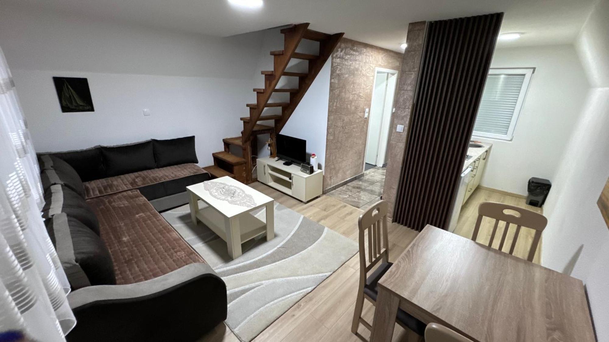 Vikendice Ana Holiday home